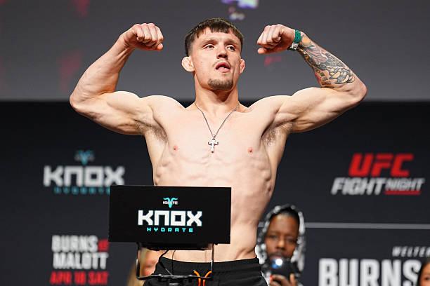 UFC格斗之夜：伯恩斯vs马洛特！赛前称重